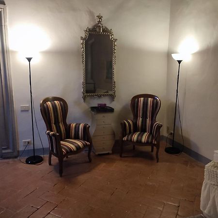 Otello Appartamento In Palazzo Storico - Palazzo Tolomei 佛罗伦萨 外观 照片