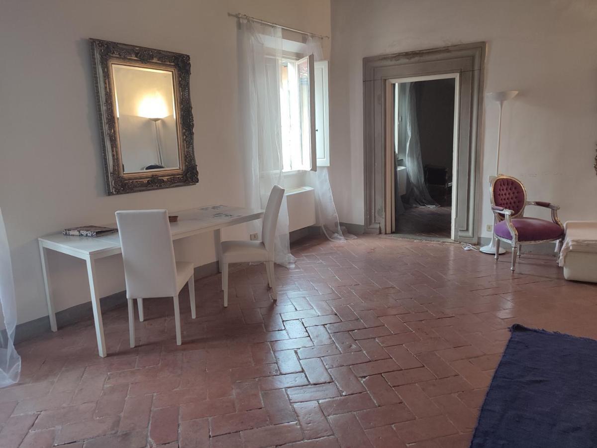 Otello Appartamento In Palazzo Storico - Palazzo Tolomei 佛罗伦萨 外观 照片